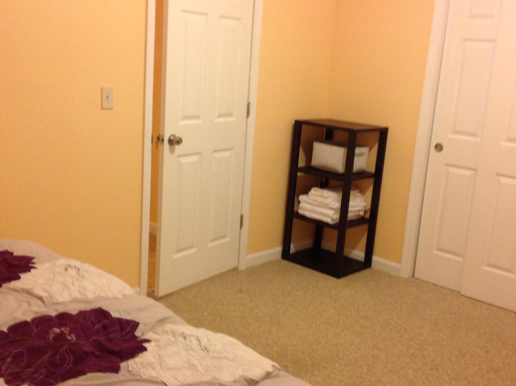 Mojoy Homesuites At Runyon Newark Eksteriør bilde