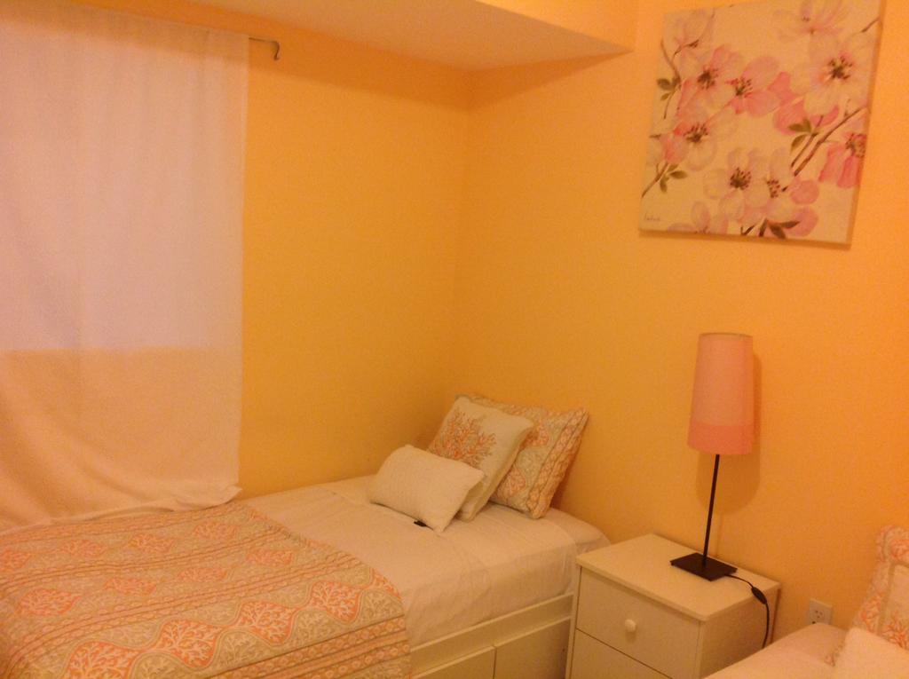Mojoy Homesuites At Runyon Newark Eksteriør bilde